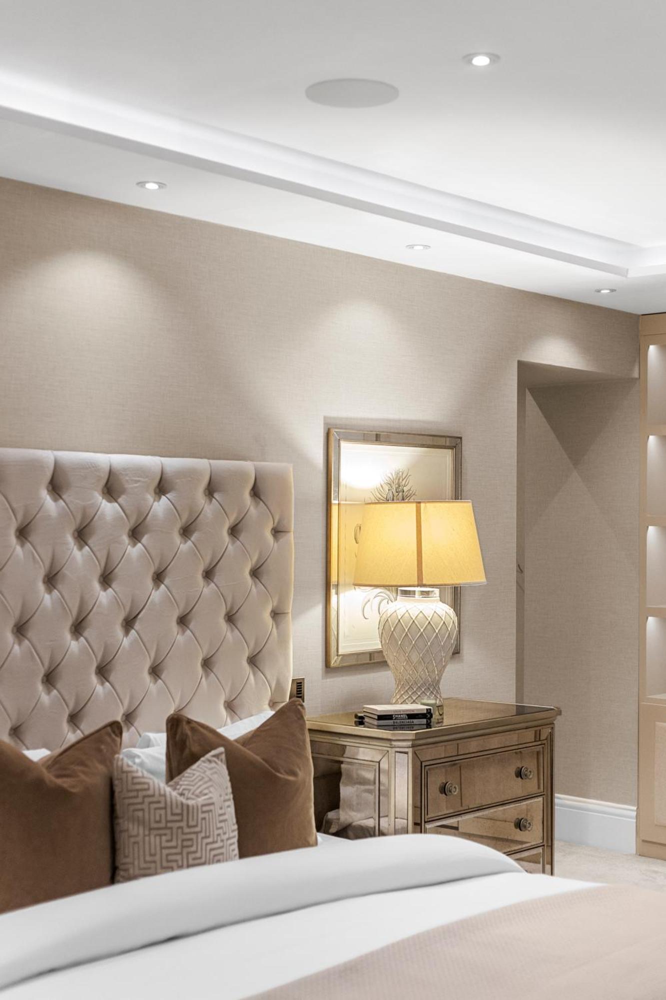 Apartment Duplex In Prime London