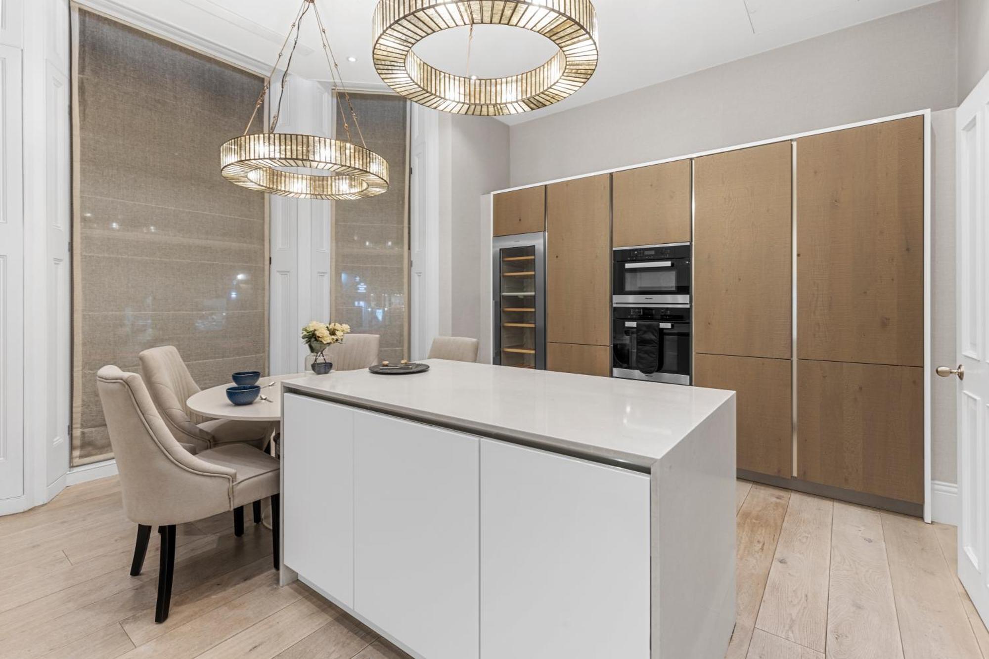 Apartment Duplex In Prime *