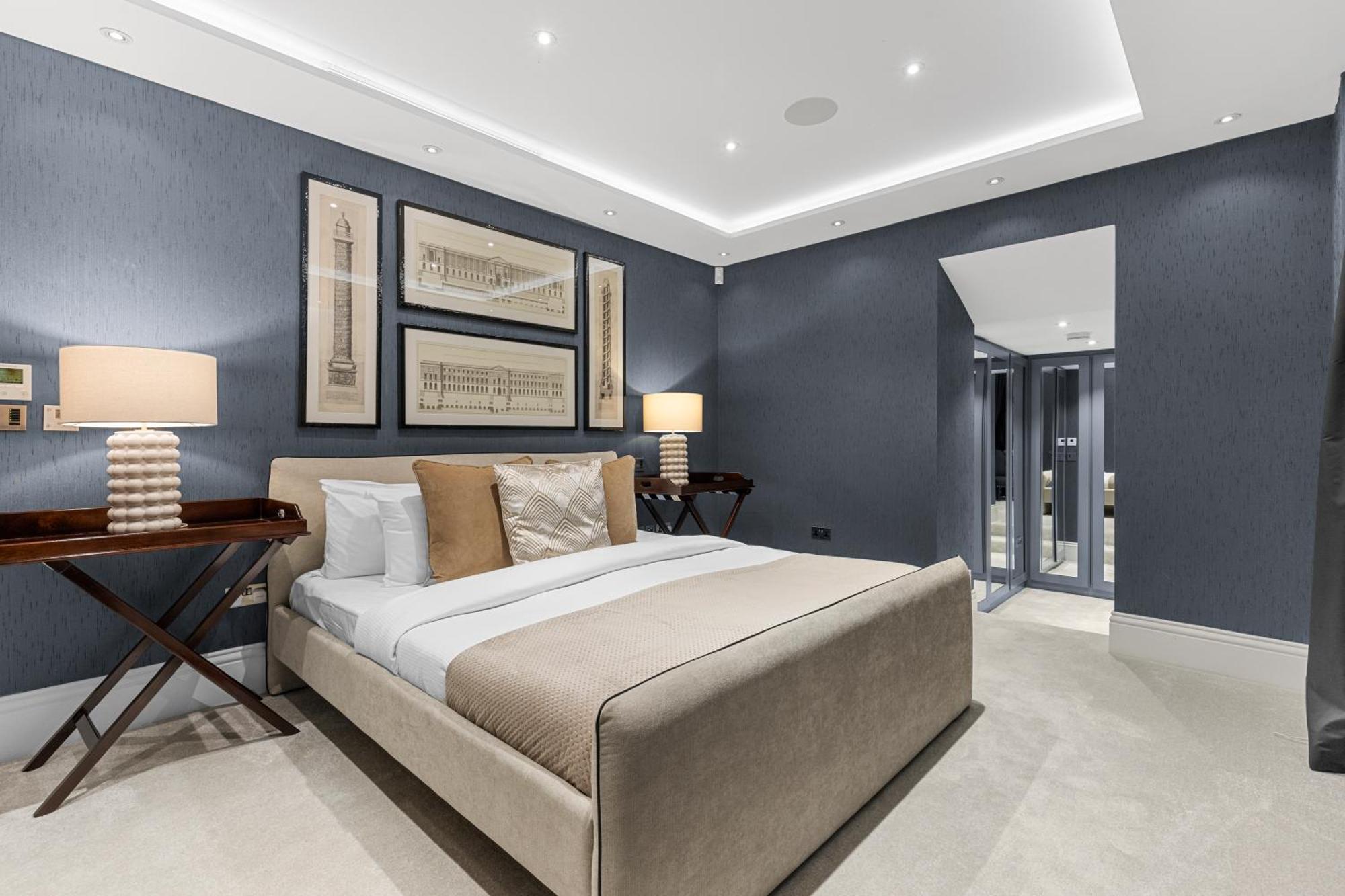 Duplex In Prime Apartment London