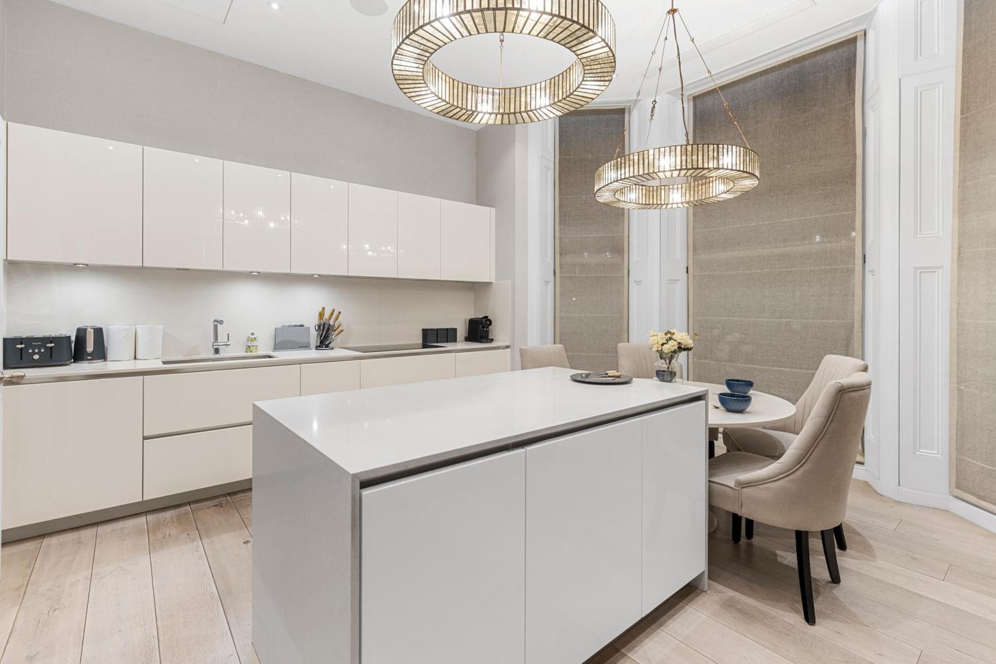 Apartment Duplex In Prime *