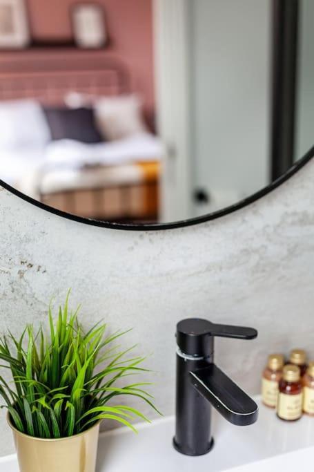 Beautiful In Bayswater Apartment London