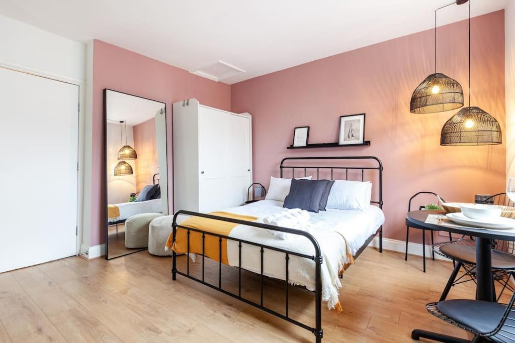 Beautiful In Bayswater * London