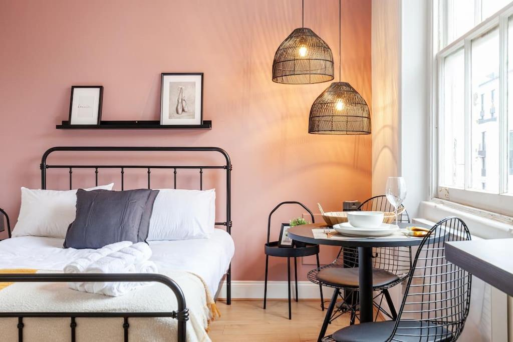 Beautiful In Bayswater Apartment London