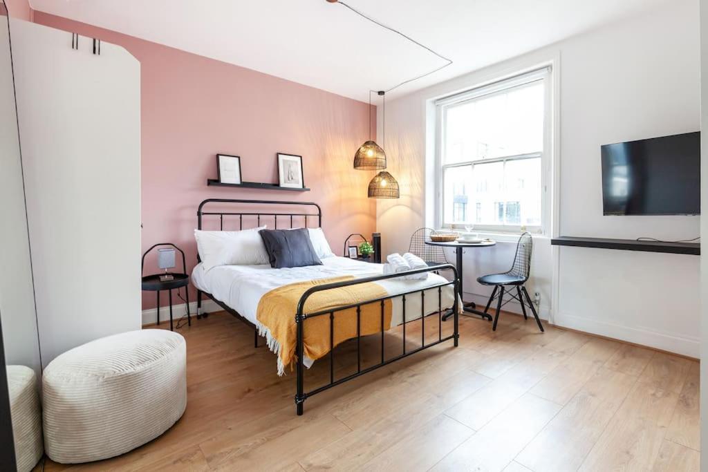 Beautiful In Bayswater * London