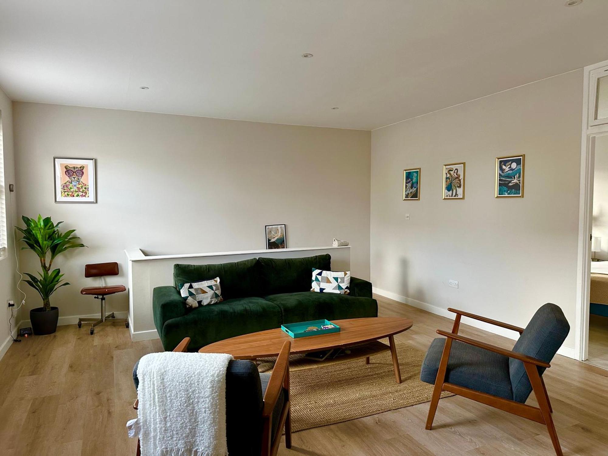 Apartment Sienna's 2 - Bedroom Apartment, London, N1.