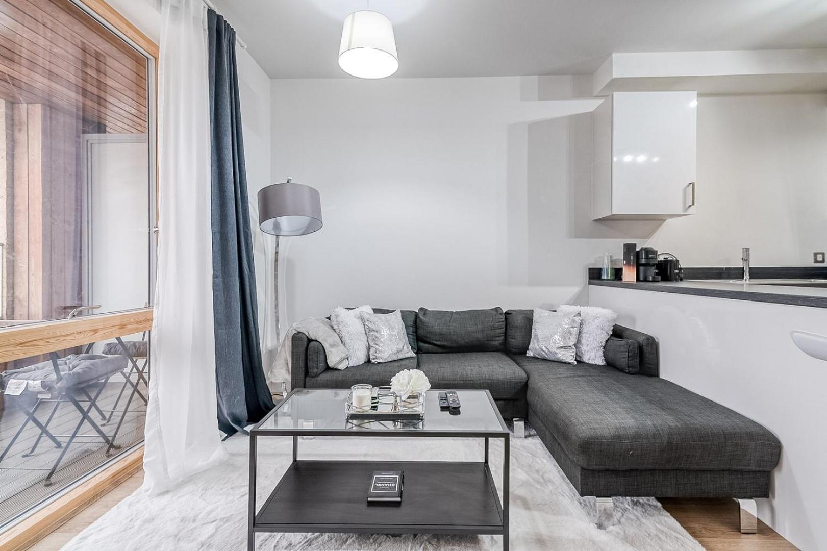 Canning Town Pied-a-terre Apartment