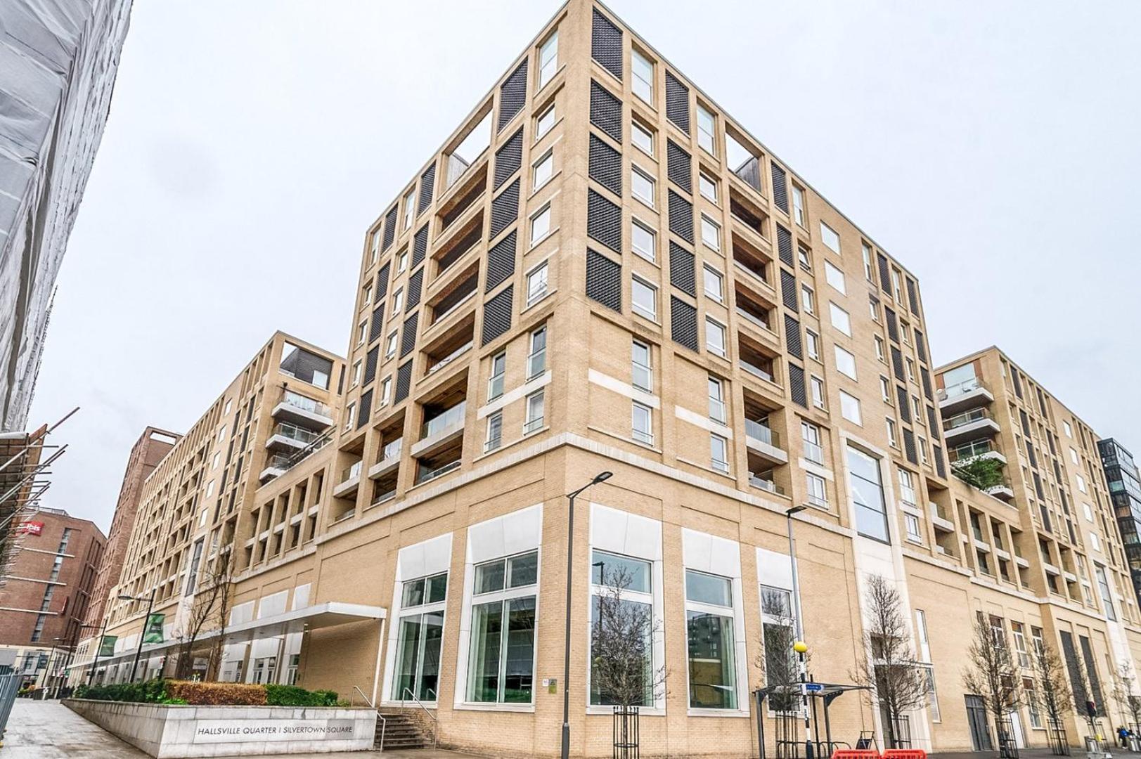 Canning Town Pied-a-terre *