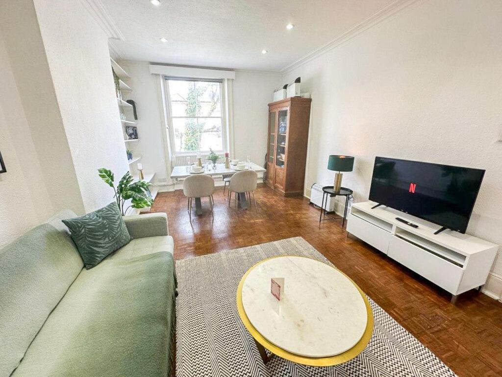 Luxurious Premium Homes In Camden Town Apartment London
