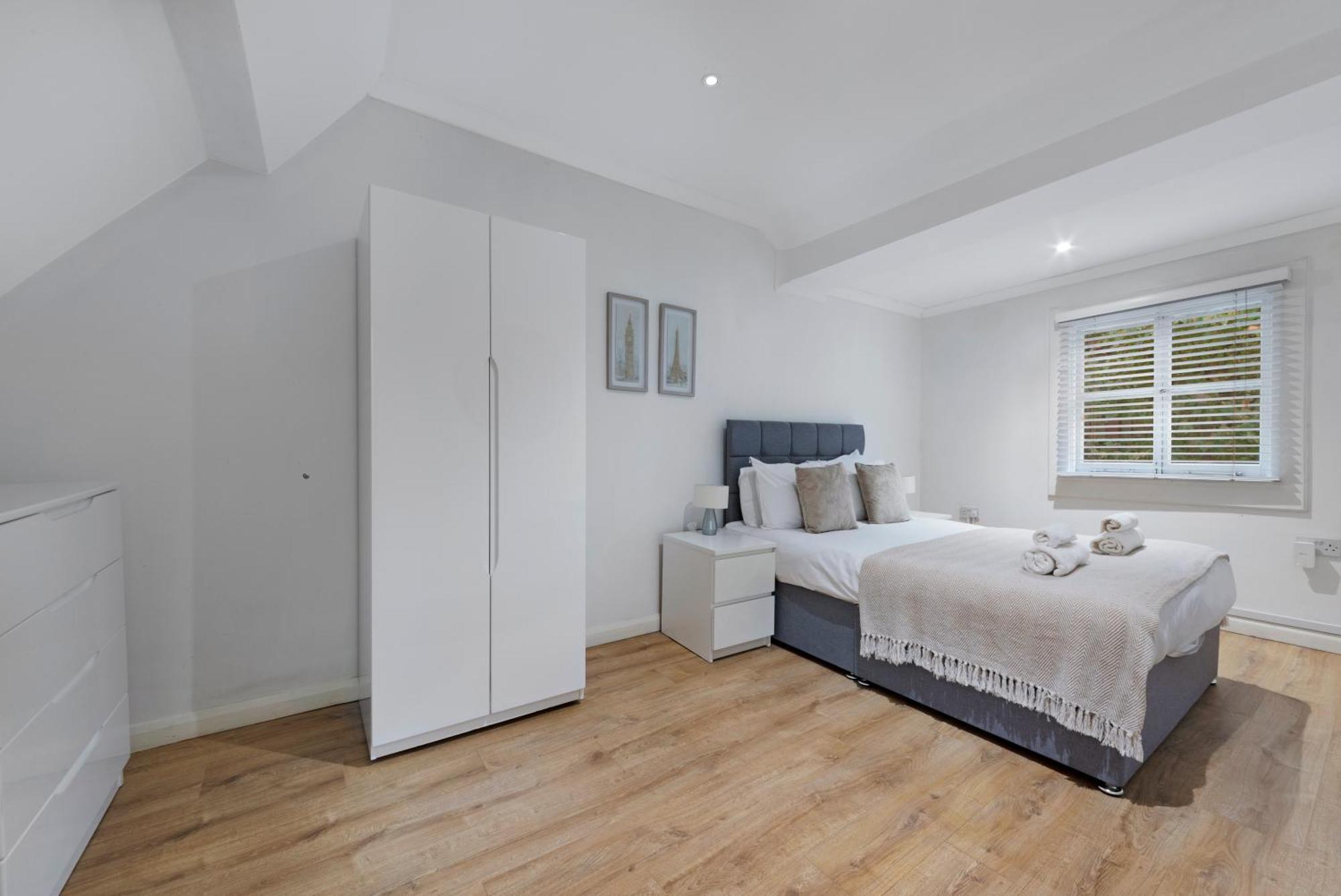 Apartment 2 Bed Piccadilly 4