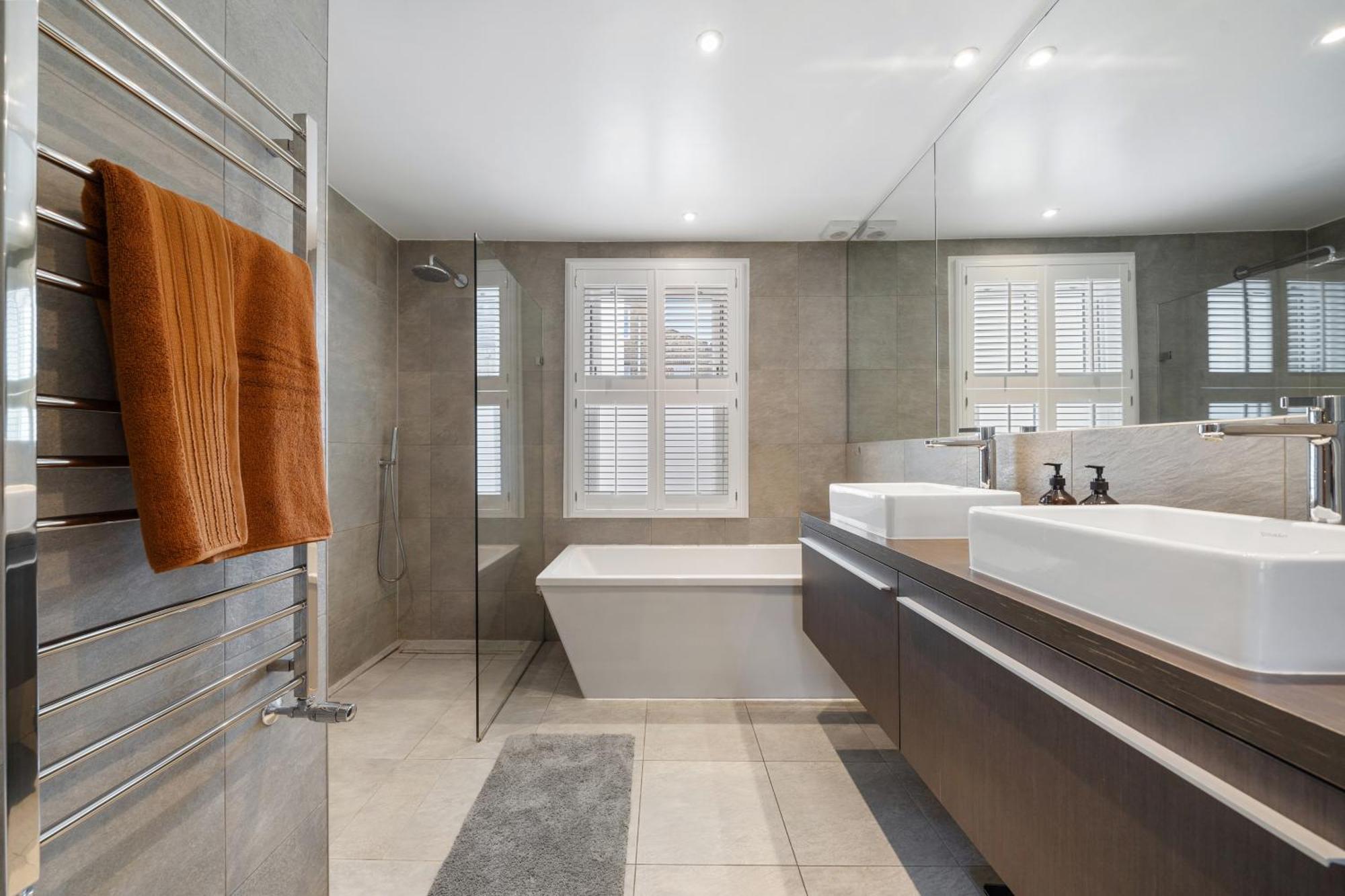 Central 4 Bedroom House With Garden In Battersea Close To Chelsea Londres