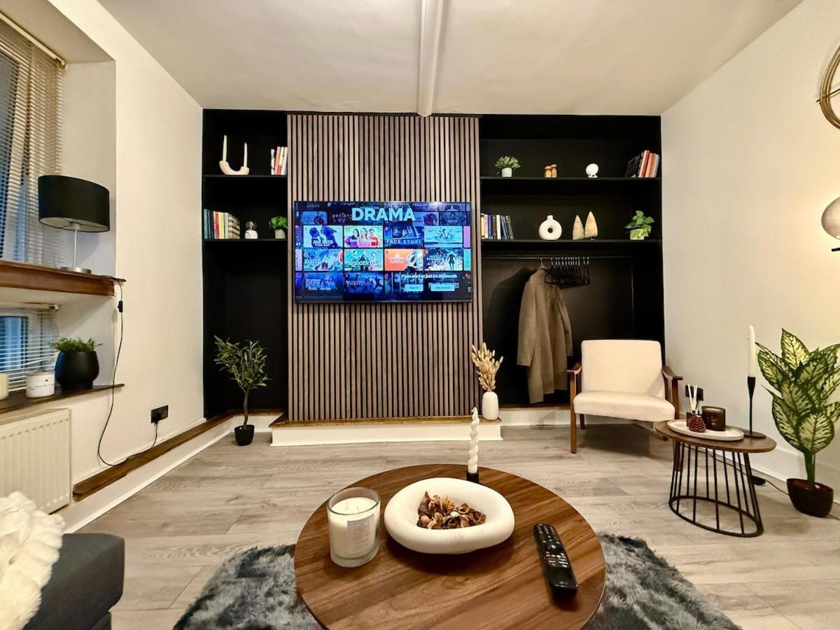 Apartment Escape In Style Flat With Everything Need *