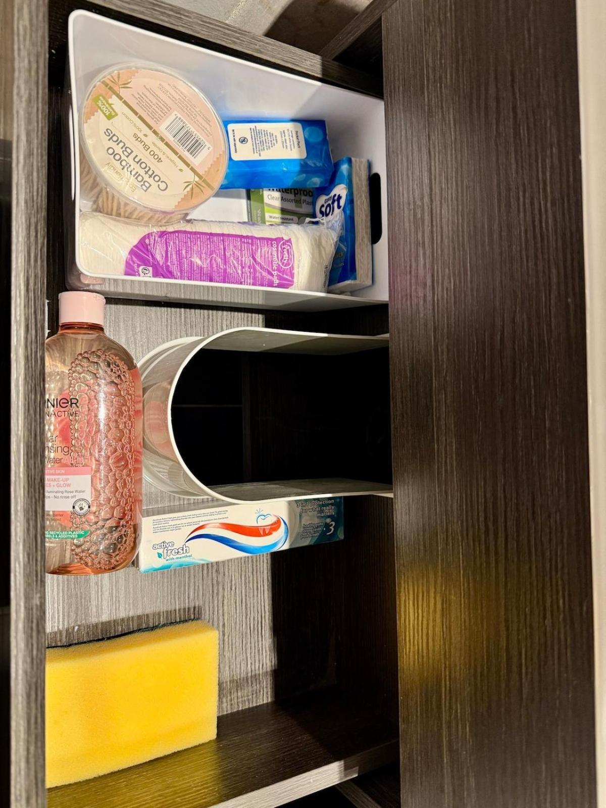 Apartment Escape In Style Flat With Everything Need London