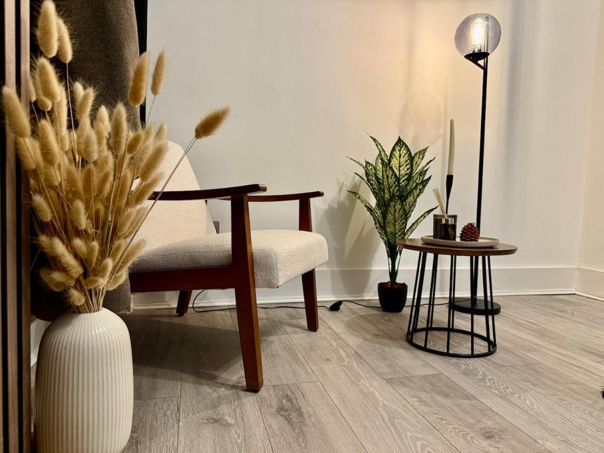 Escape In Style Flat With Everything Need London