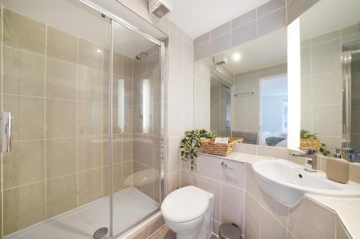 Modern Cosy 2 Bed In Westminster, Apartment *