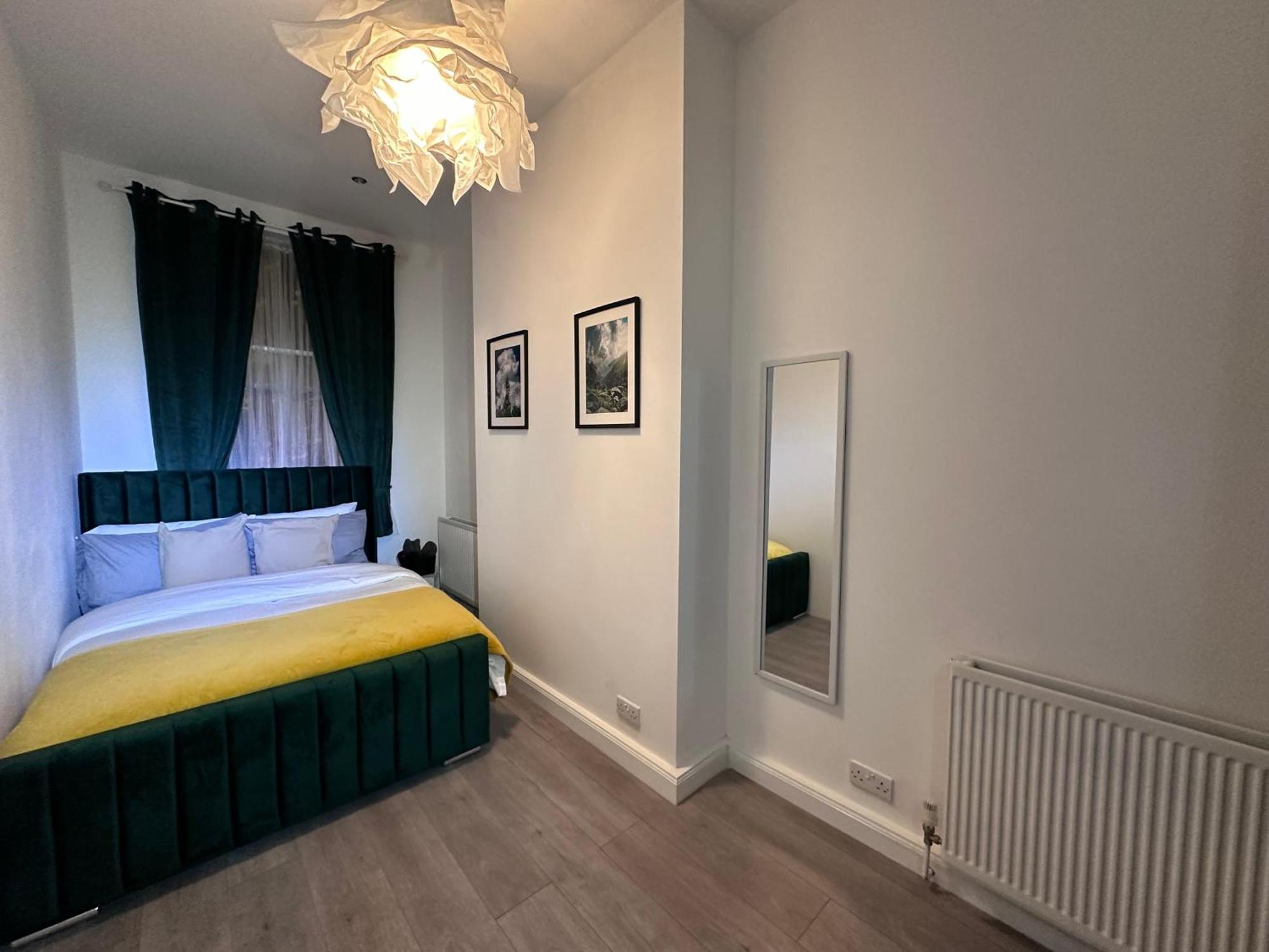 Shad Apartment London
