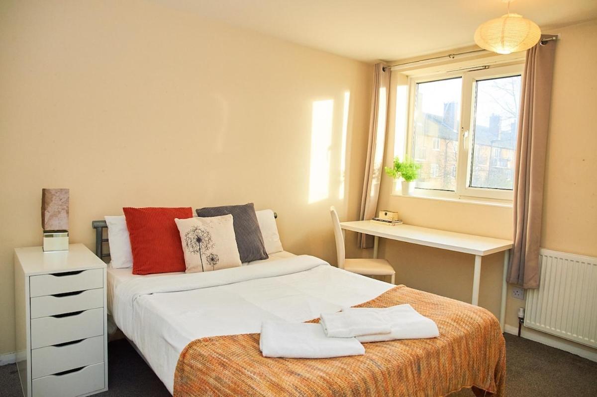 Holiday home Marvelous House Min To Stratford *