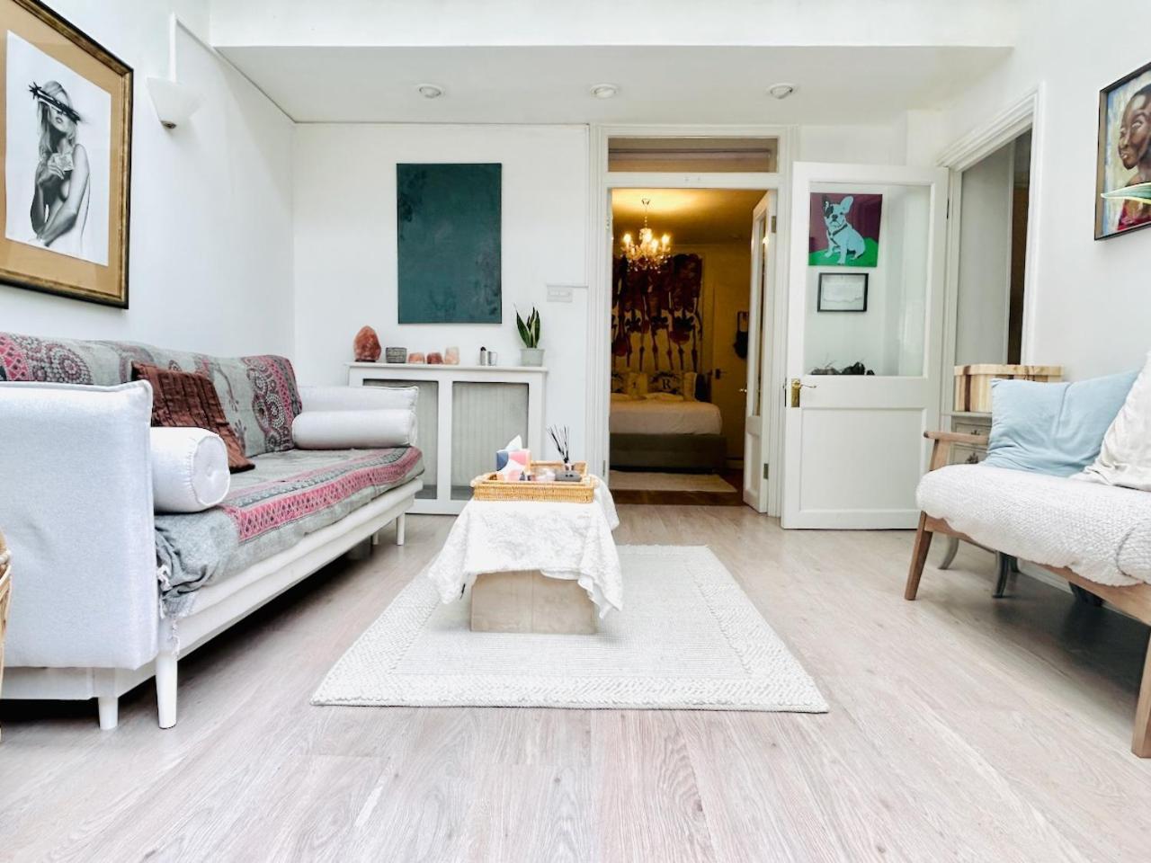 Kensington Secret Gem