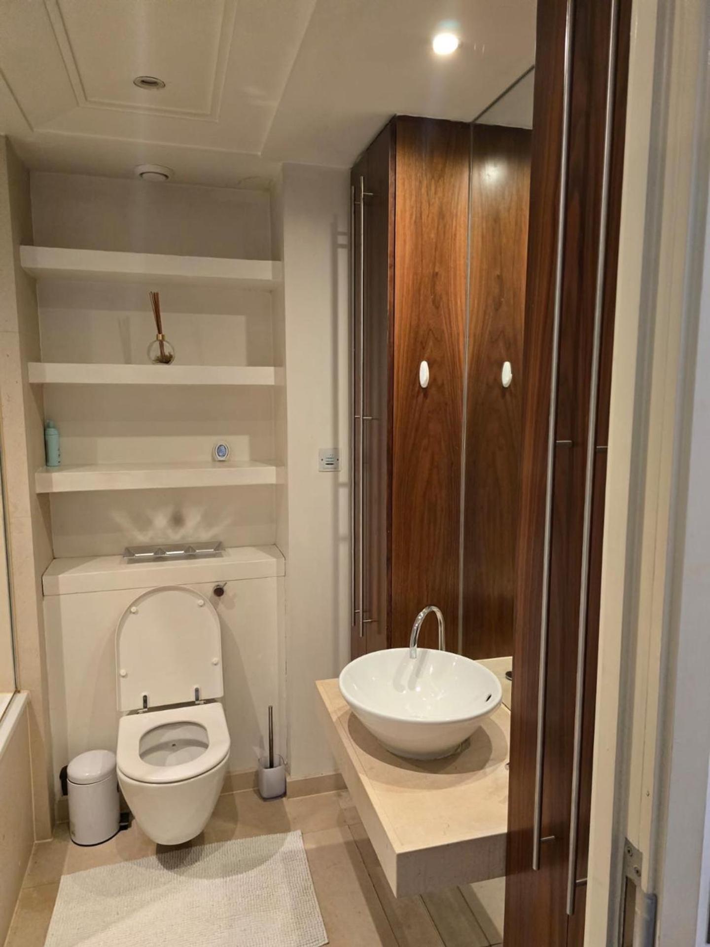2 Bed Canary Wharf * London