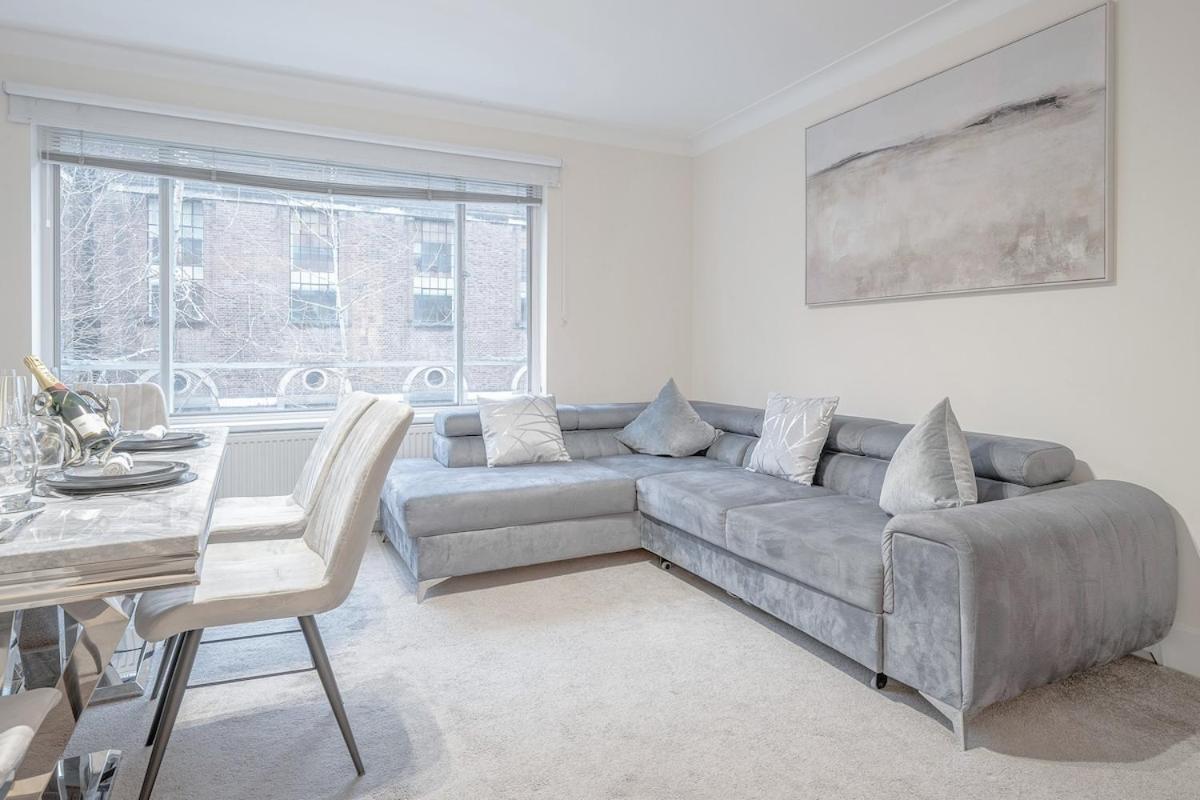 The Marble Arch Apartment