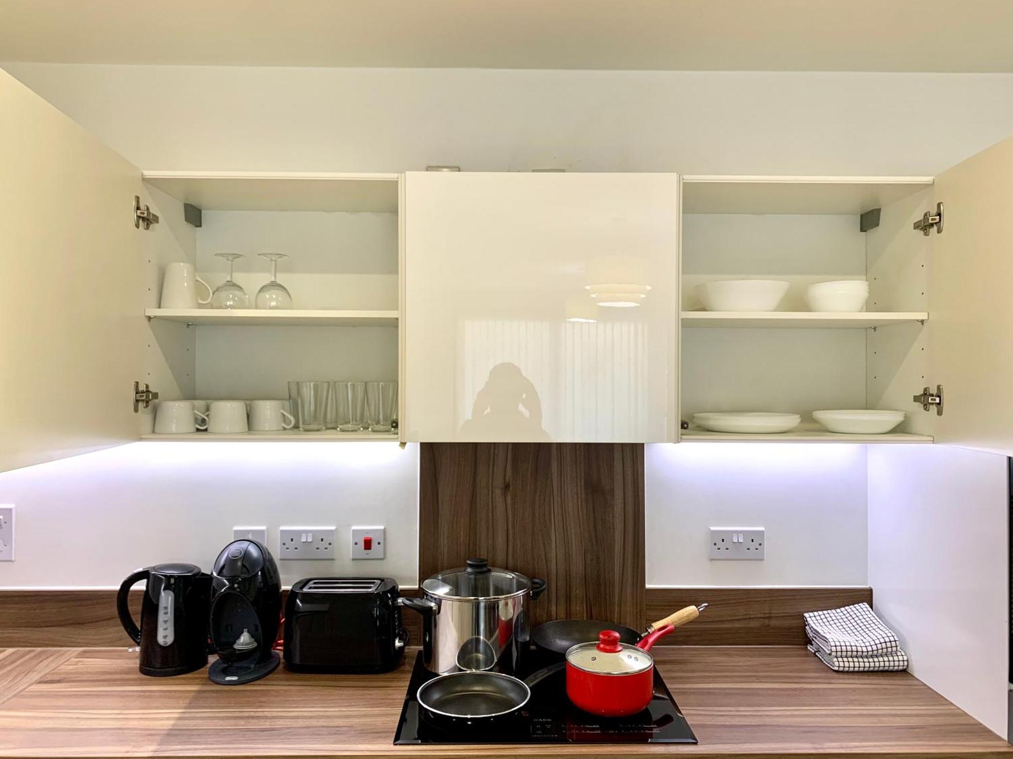 Dockland Excel 2 Bedroom Apartment London