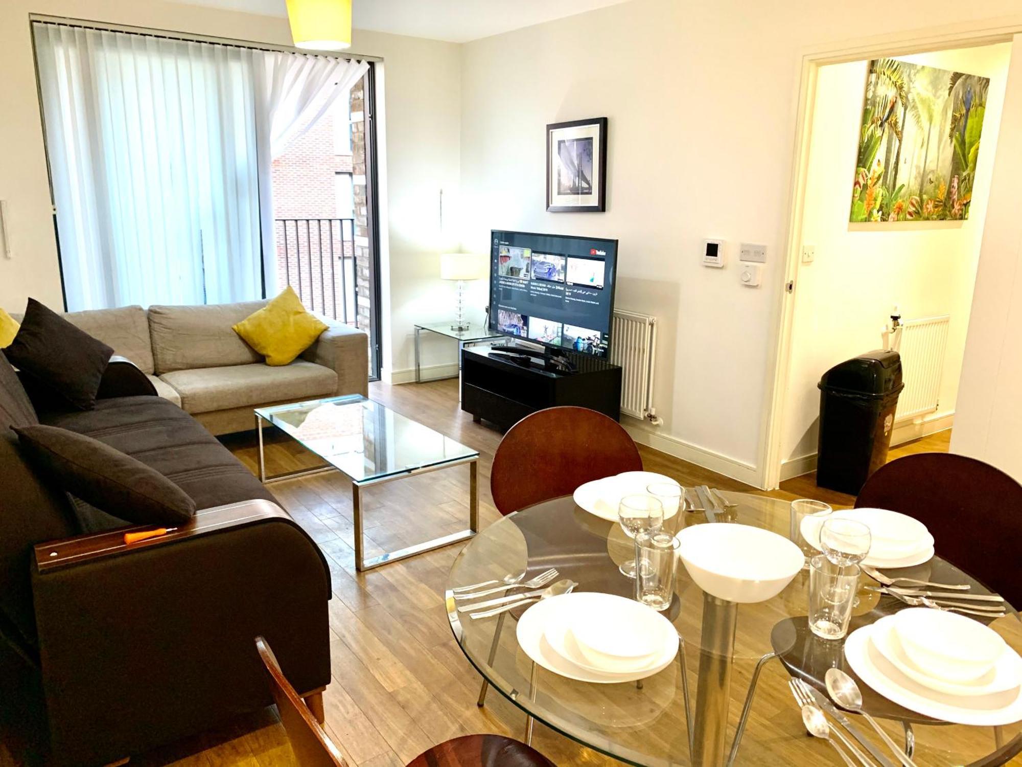 Dockland Excel 2 Bedroom Apartment