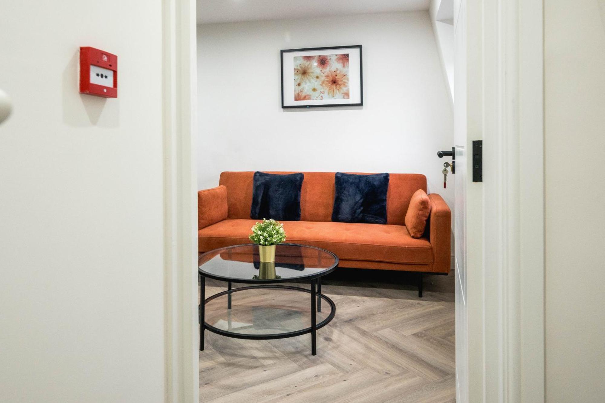 Central London Studio Apartment
