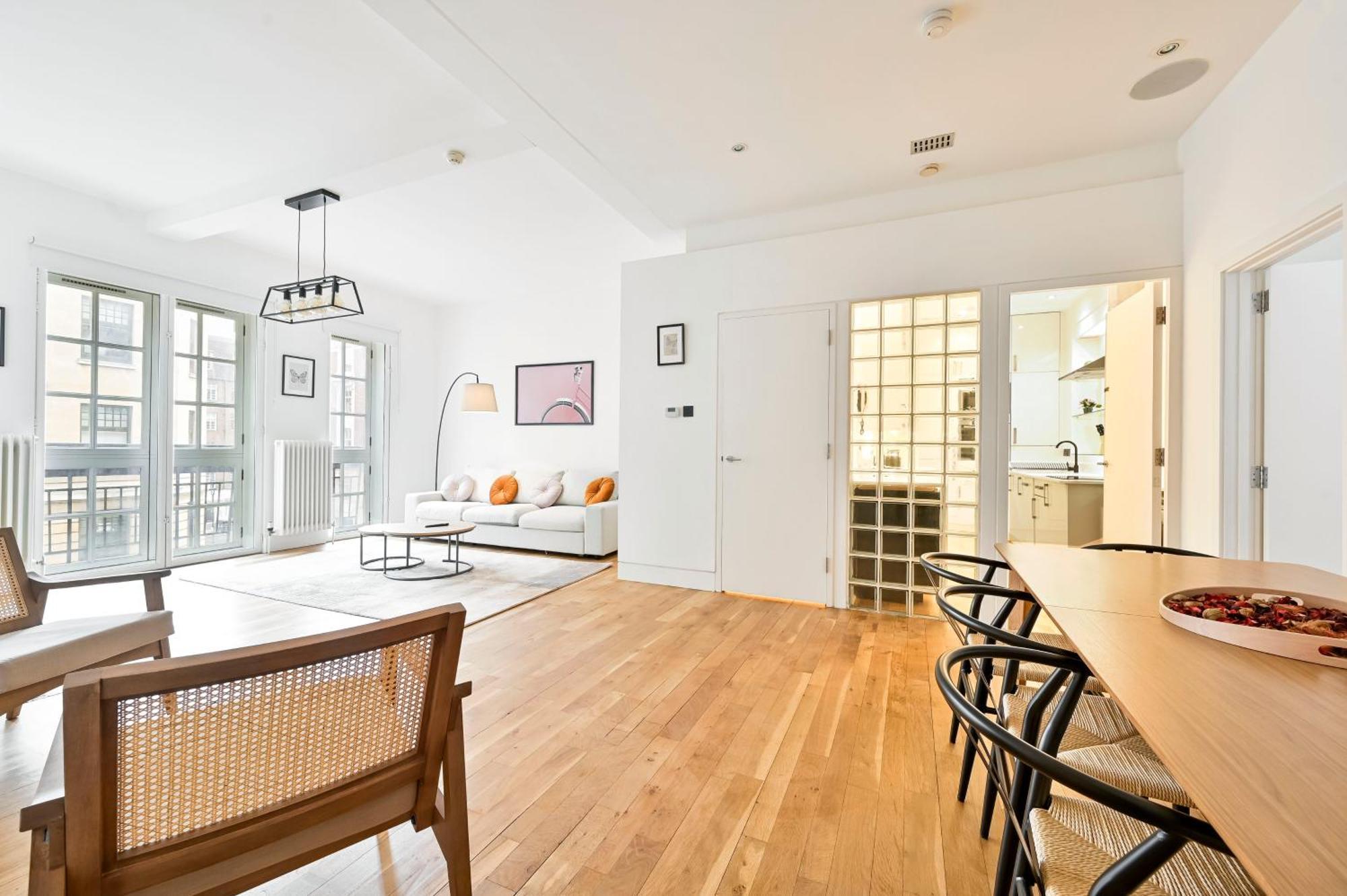 Stunning 3 Bed Apartamento