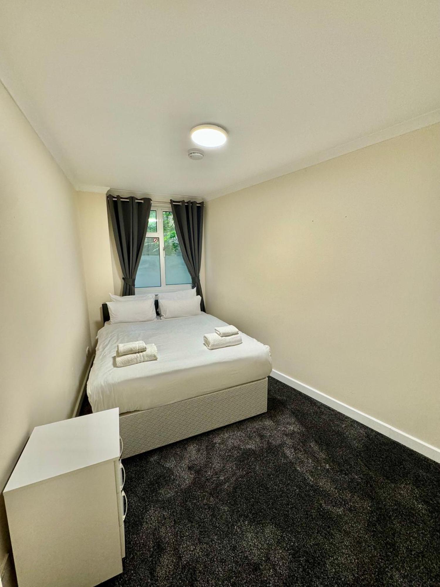 Blue Star Apartment *