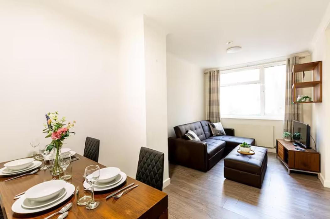 Blue Star Apartment London