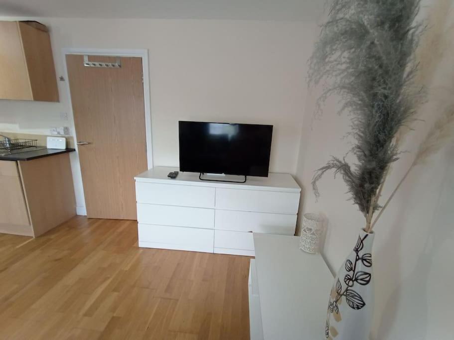 Apartamento 1- Bedroom Flat In London, Sleeps 4, Good Transport Link