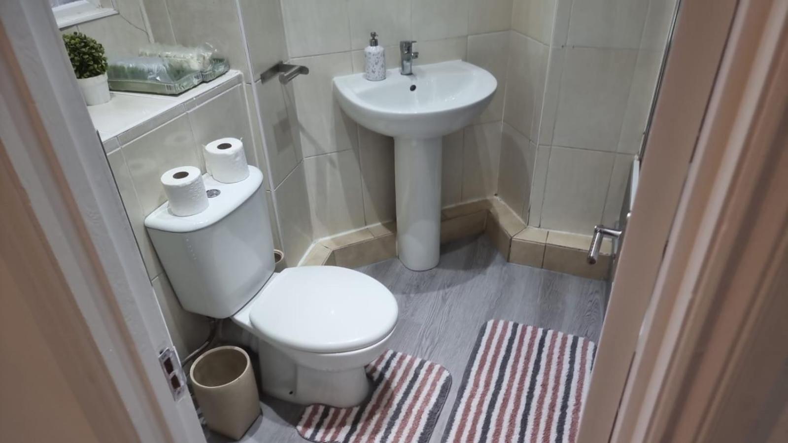 Apartment The *