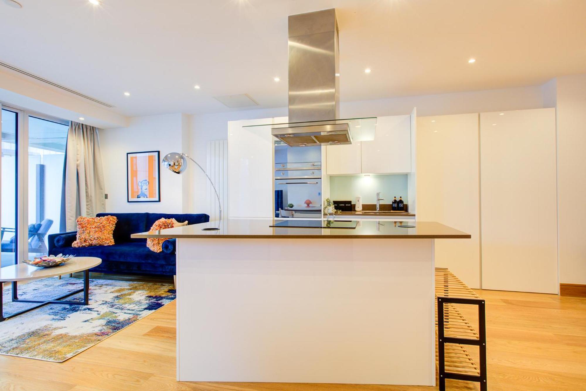 Apartment Apes Tower 2 By Artsy *