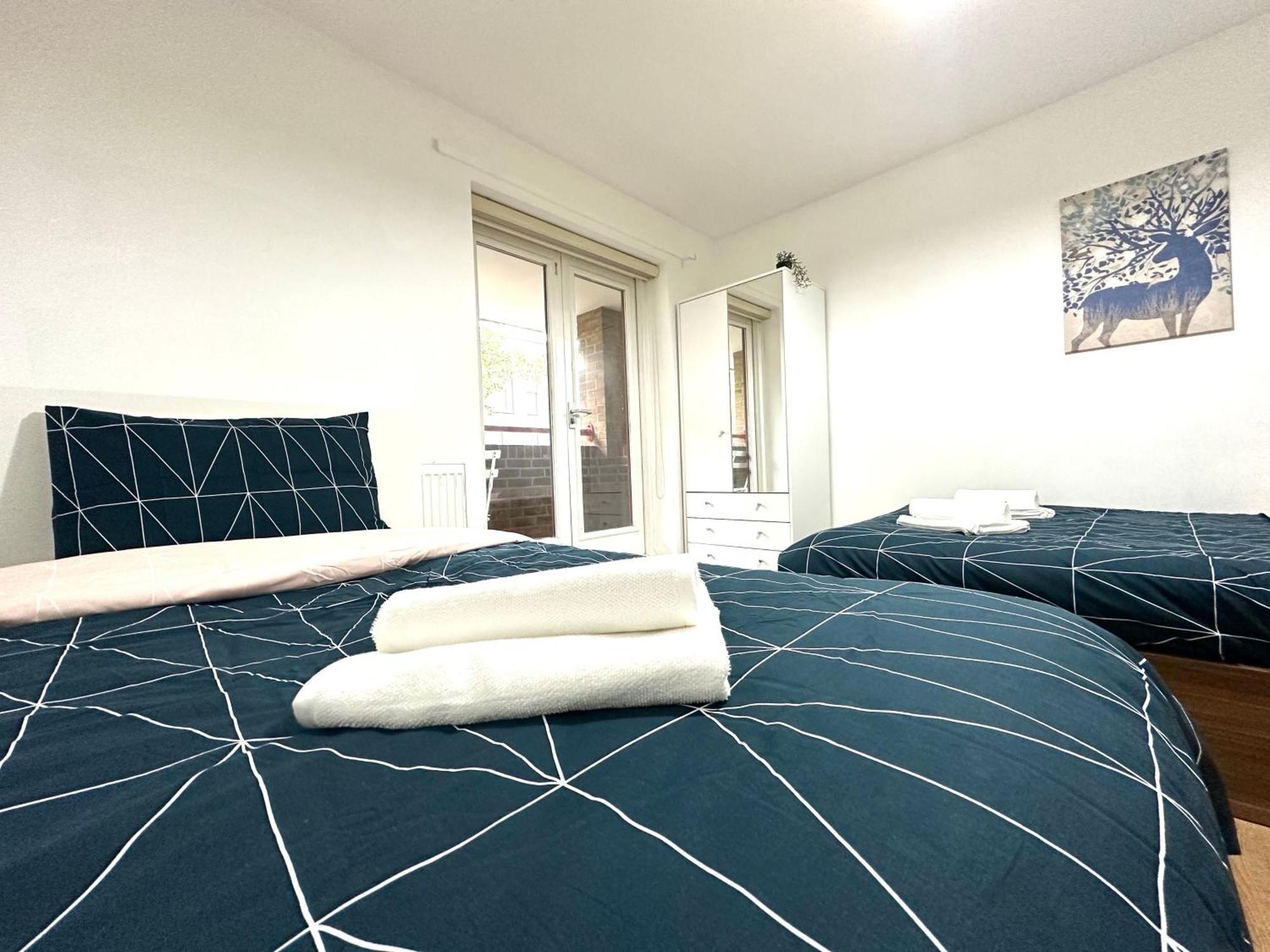 Homestay Laburnum House-comfortable Near Of *