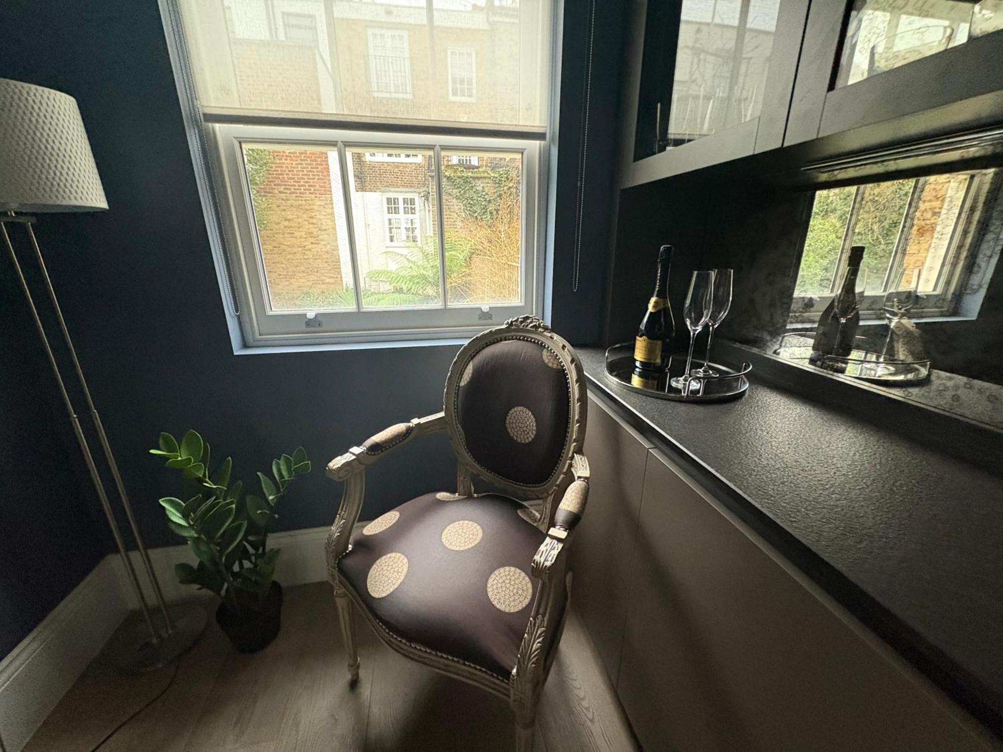 Luxury 4 Bedrooms 5 Baths 2 Receptions Family House With Garden Chelsea Pousada
