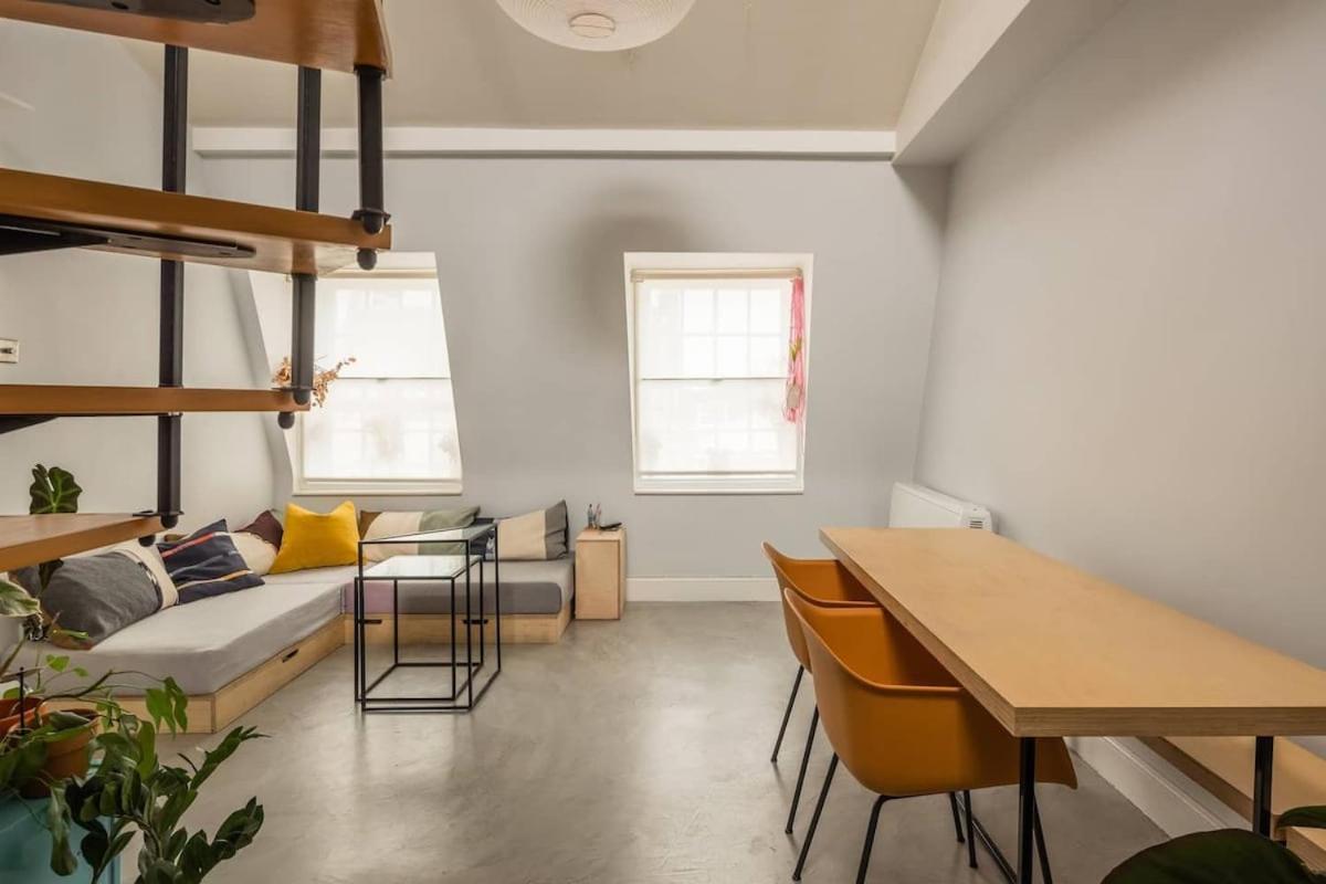 Stylish Georgian Loft 3beds In Apartment