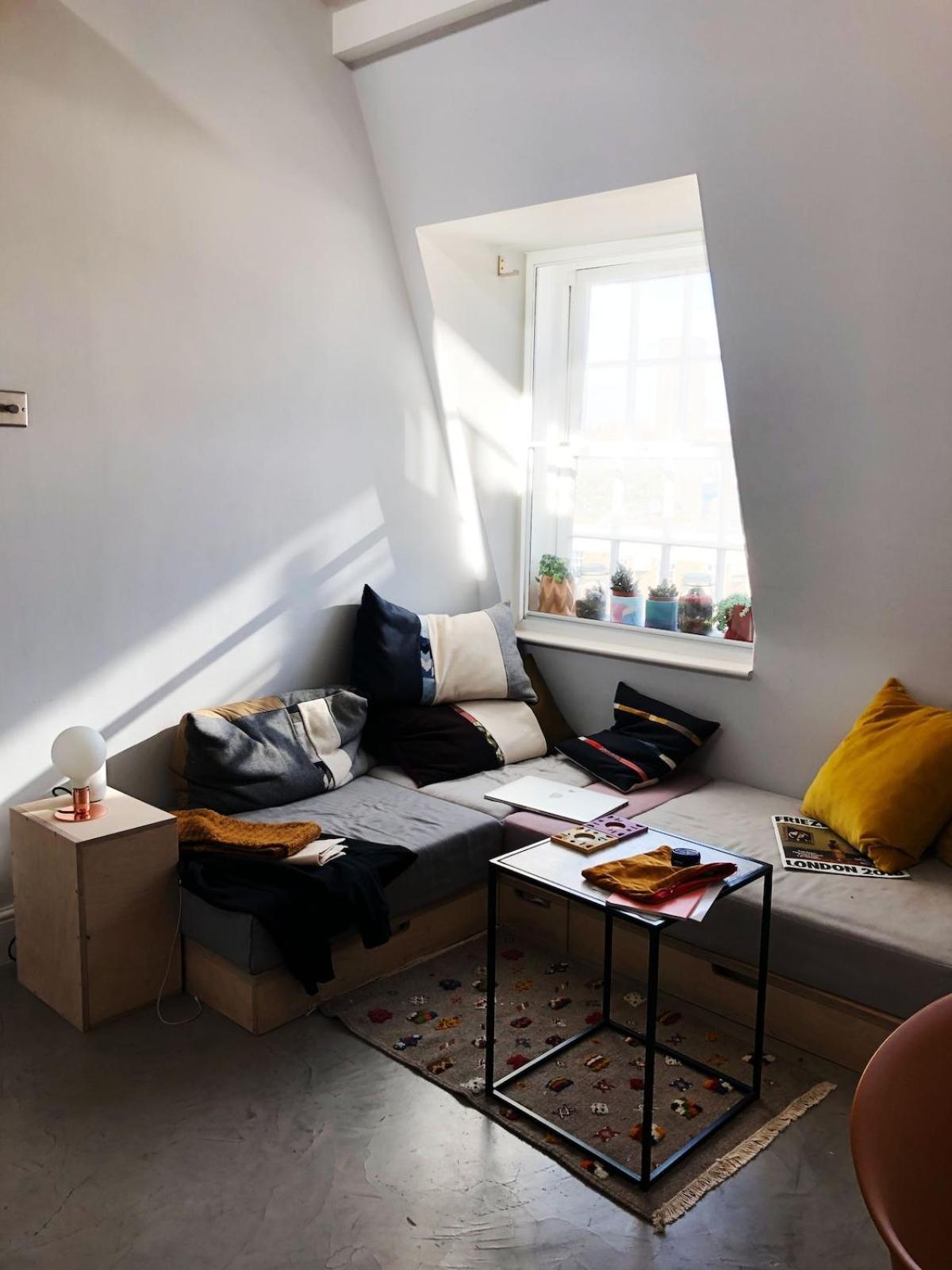 Stylish Georgian Loft 3beds In Apartment