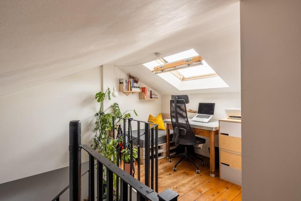 Stylish Georgian Loft 3beds In Apartment