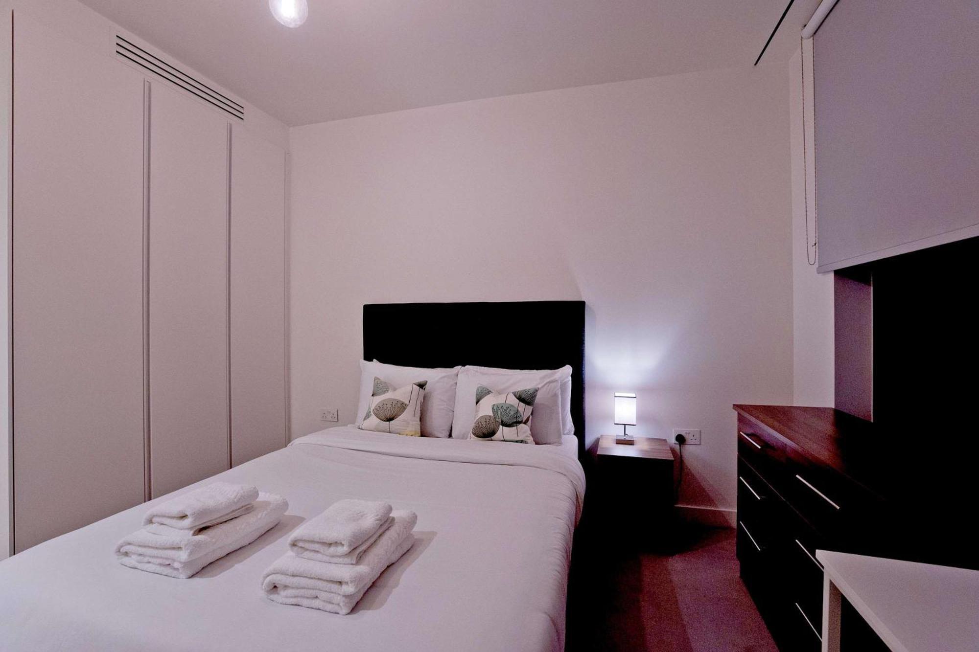 Soho House Executive Nr Westfields * London