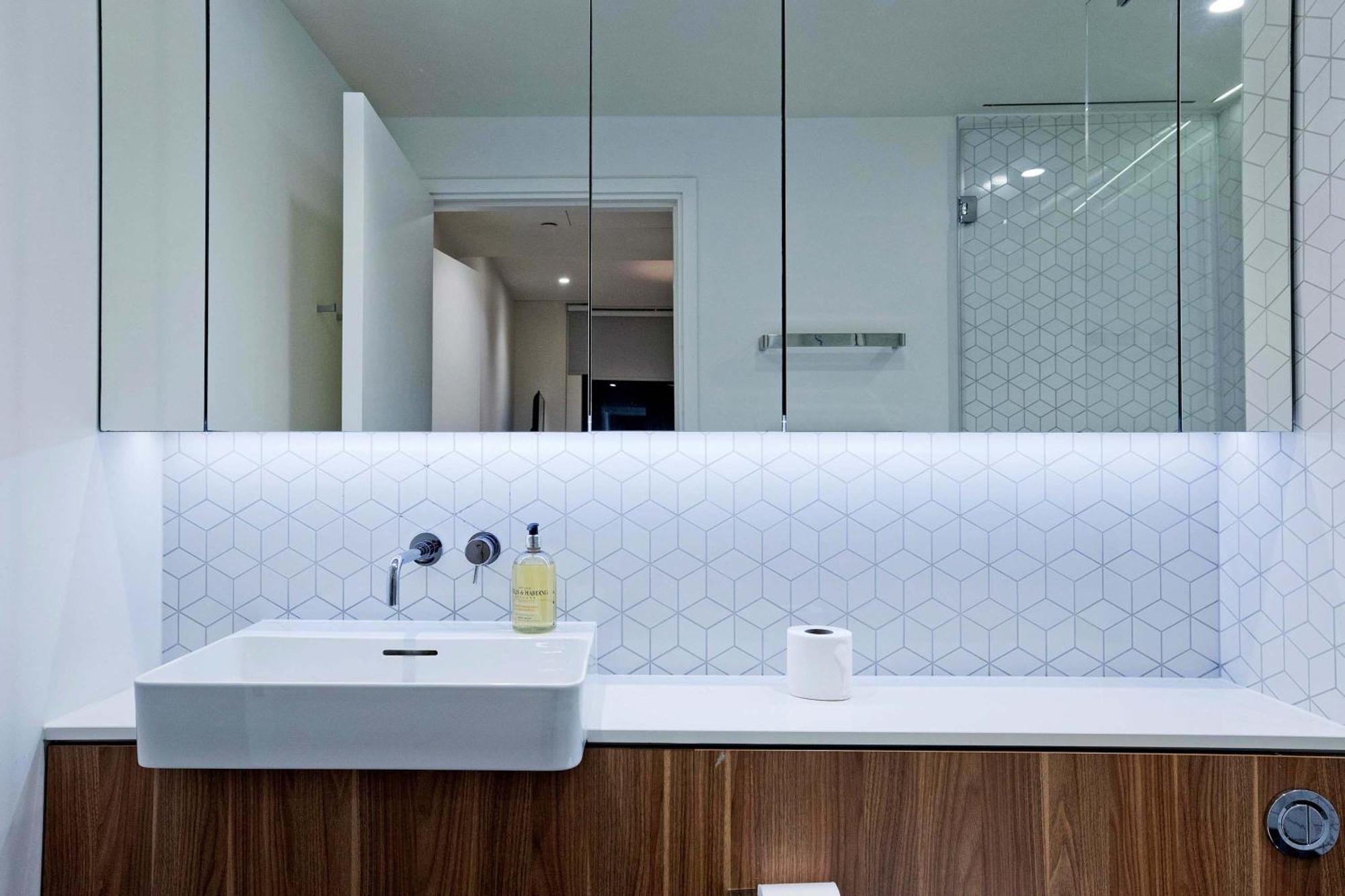 Soho House Executive Nr Westfields Apartment *