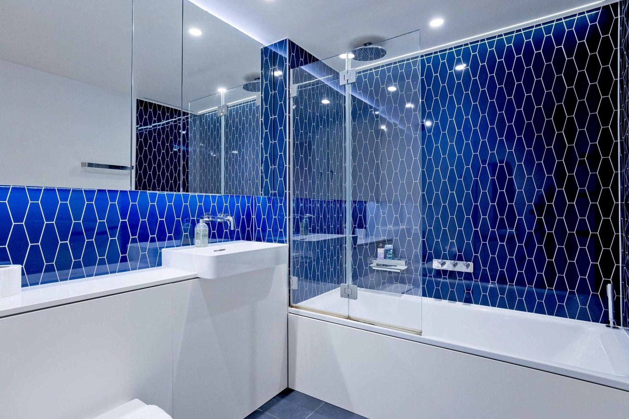 Soho House Executive Nr Westfields Apartment London