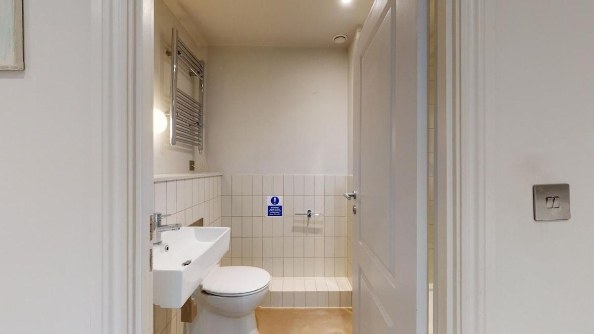 Hyde Park Apartment