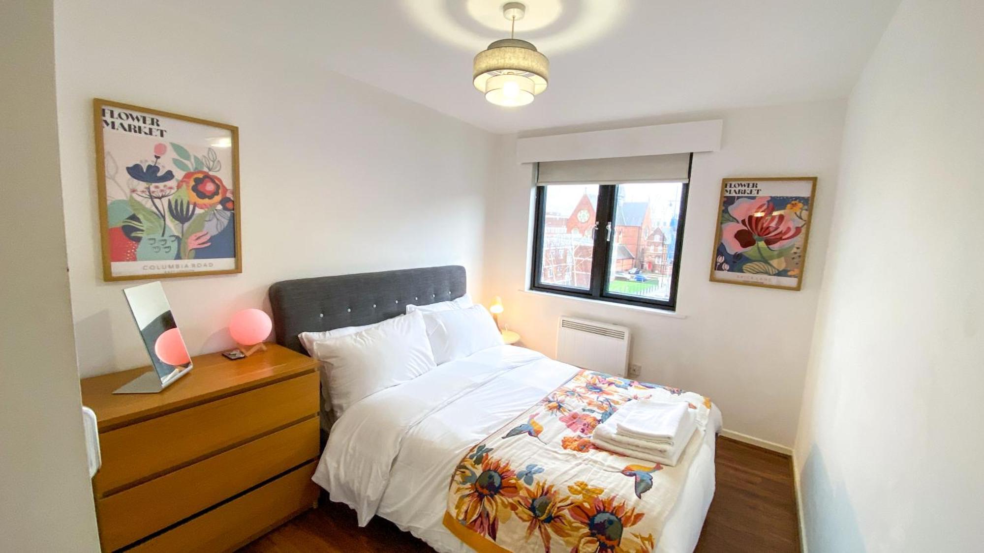Apartment 2 Bed Shoreditch With Parking