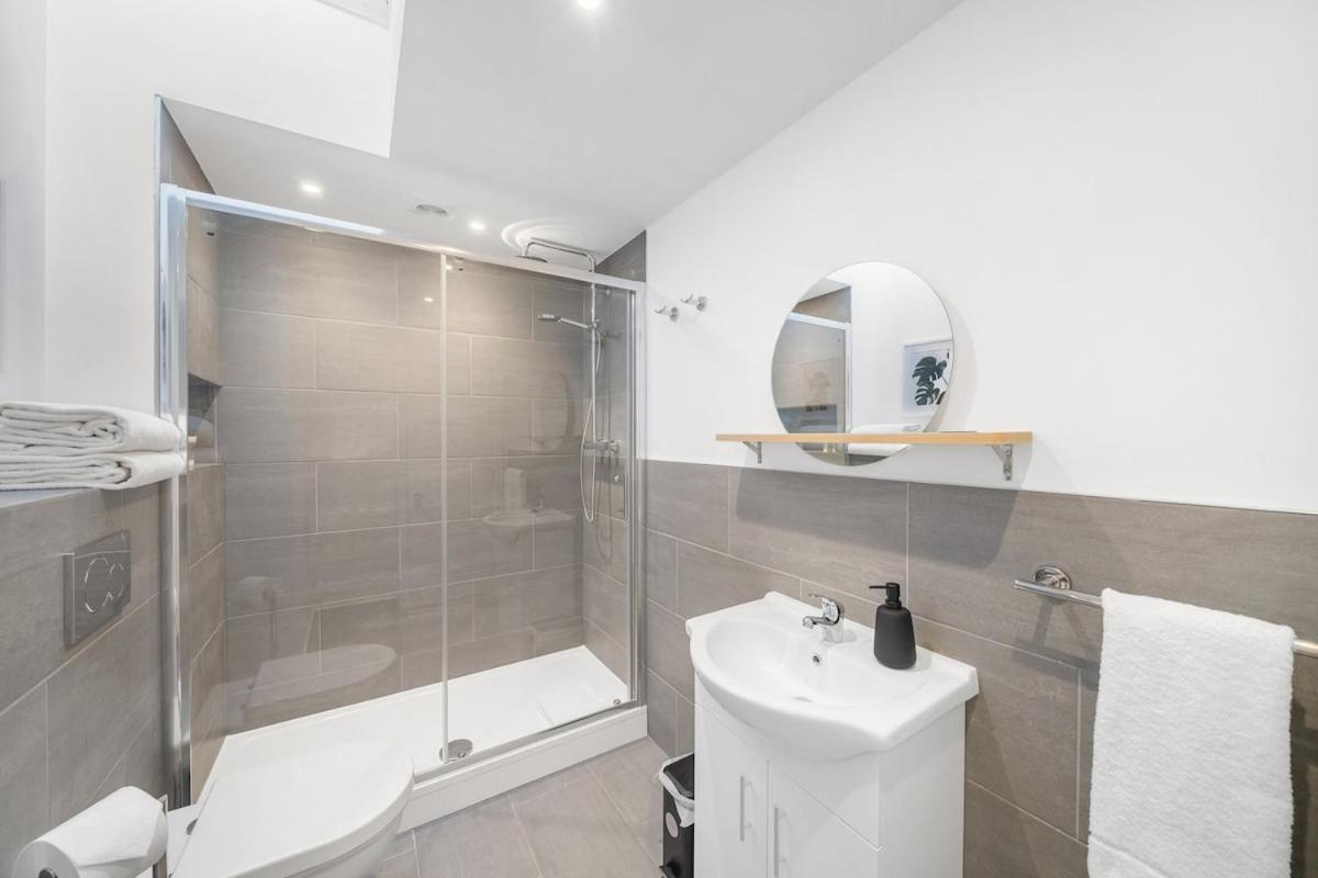 Apartment New 1bed With Ac Near Portobello London