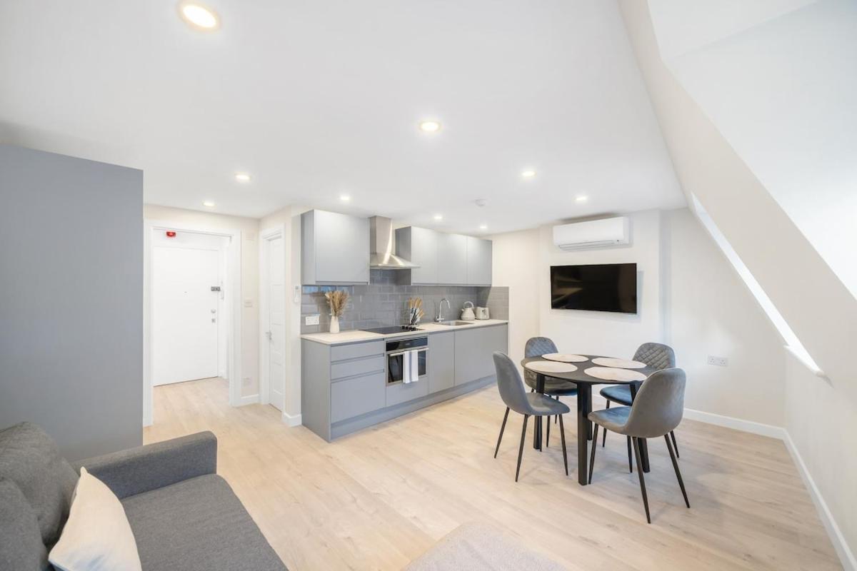 New 1bed With Ac Near Portobello *