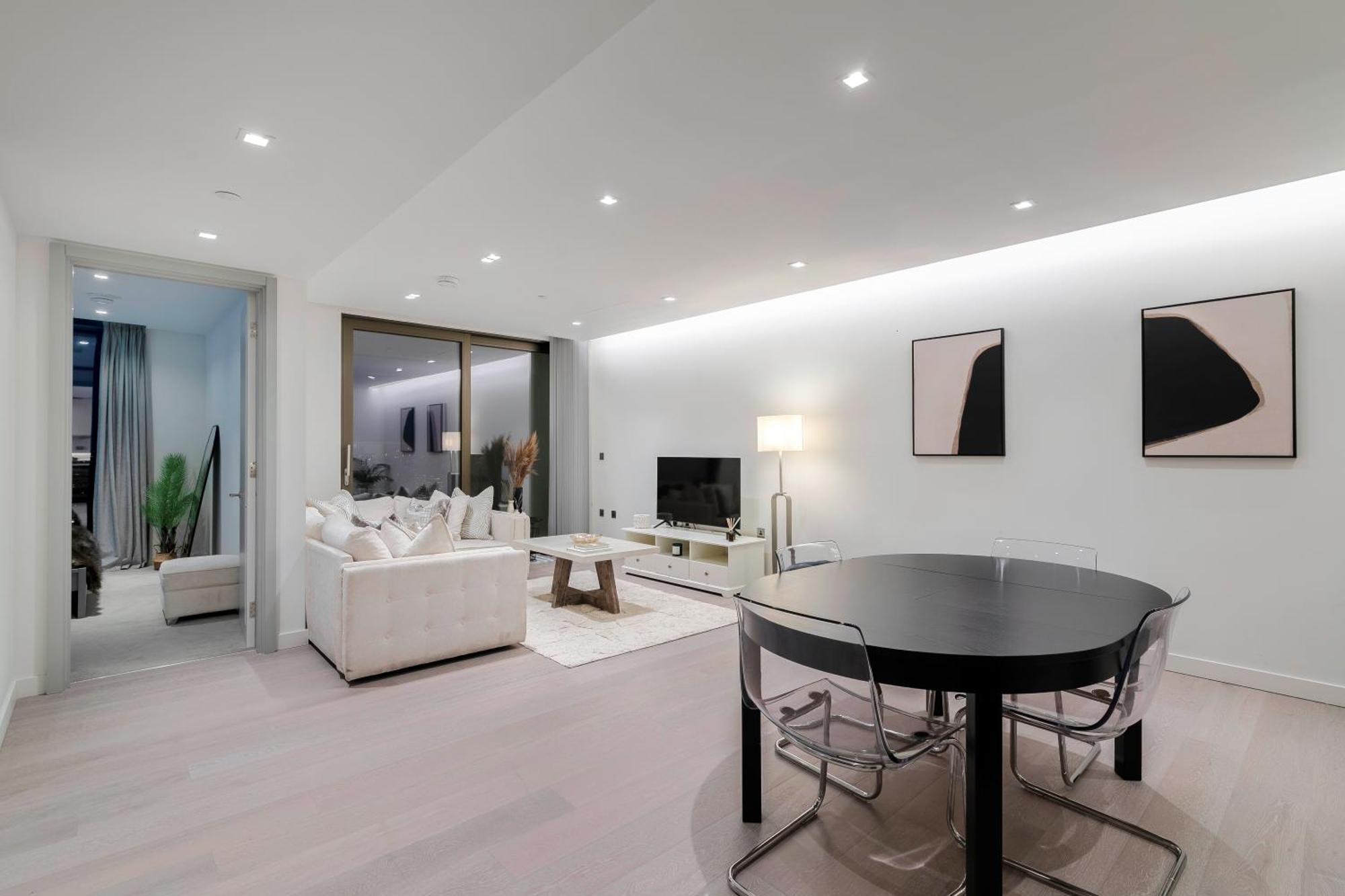 Luxury 2-bed Next To Hyde Park *