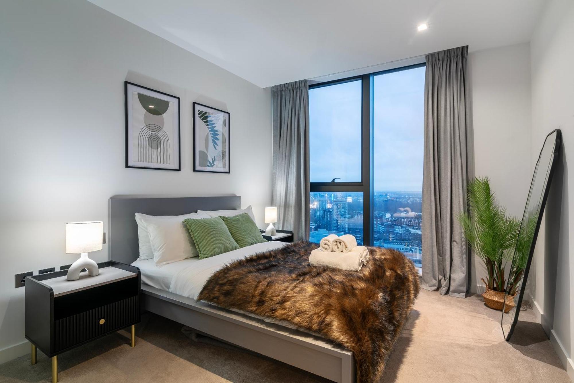 Apartment Luxury 2-bed Next To Hyde Park London