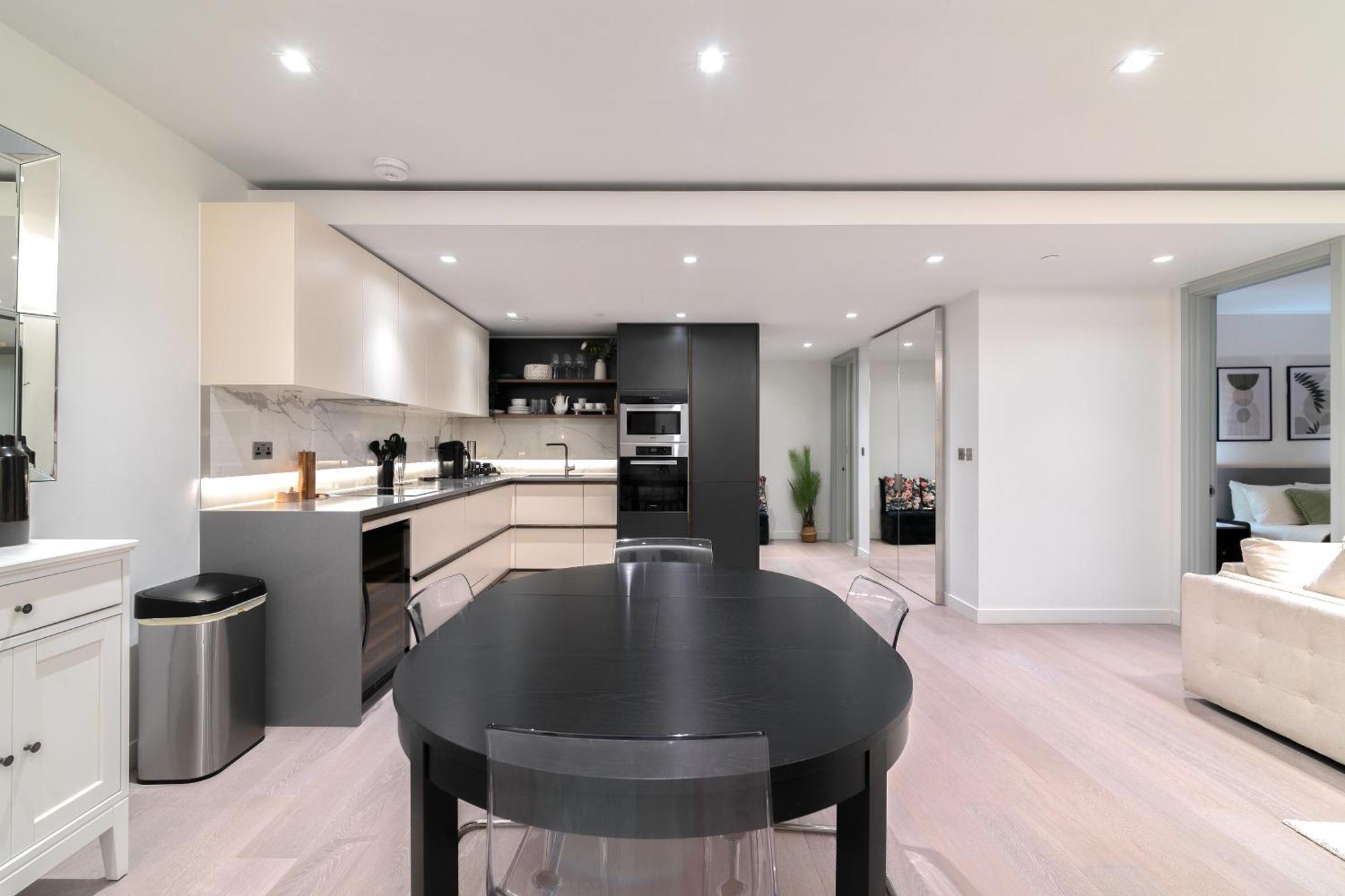Apartment Luxury 2-bed Next To Hyde Park