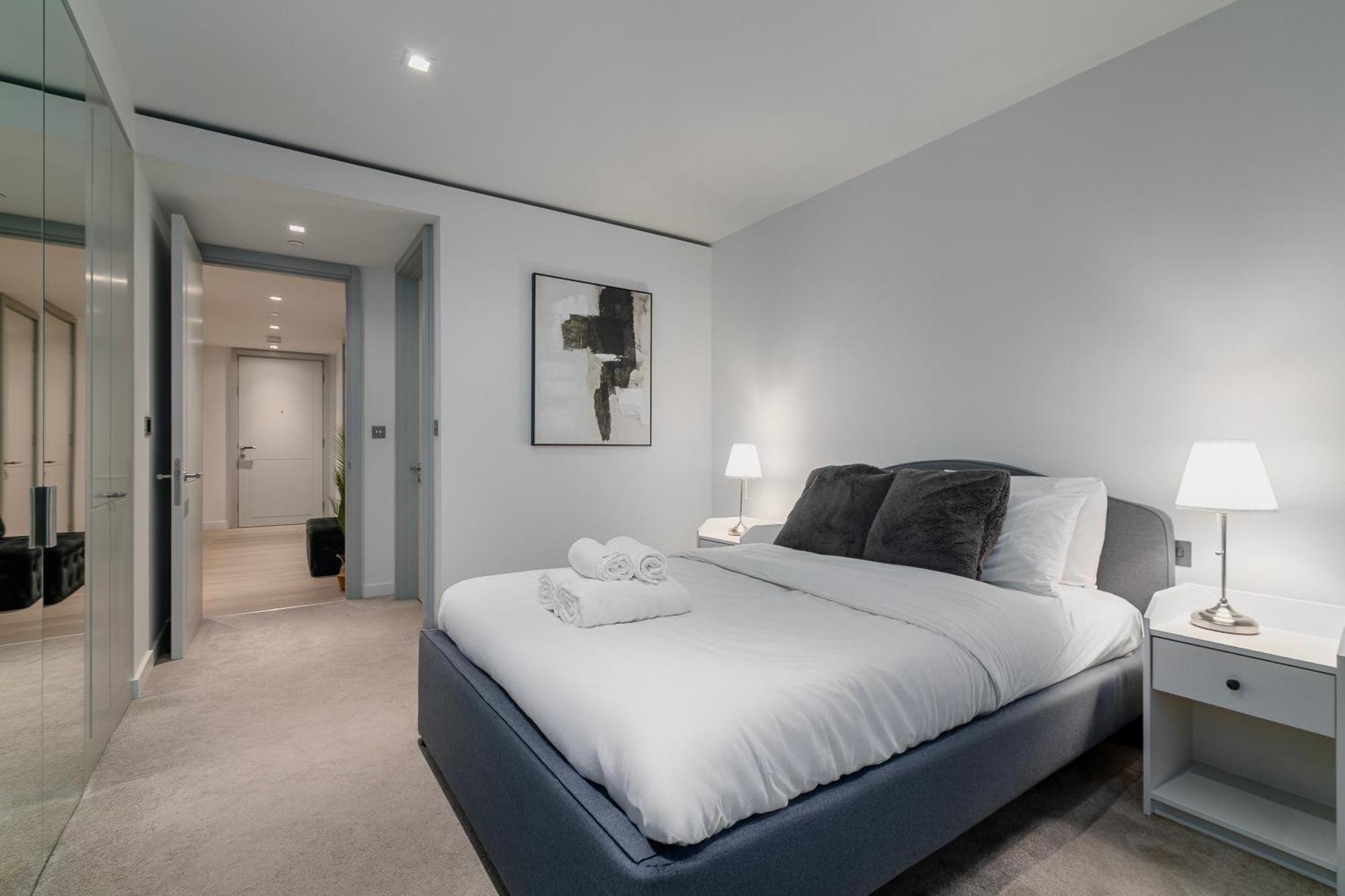 Luxury 2-bed Next To Hyde Park