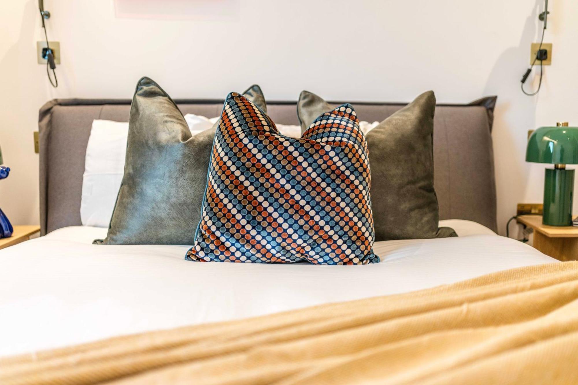 Kings Cross-new Development-super Luxury-sunset View-central Apartment London