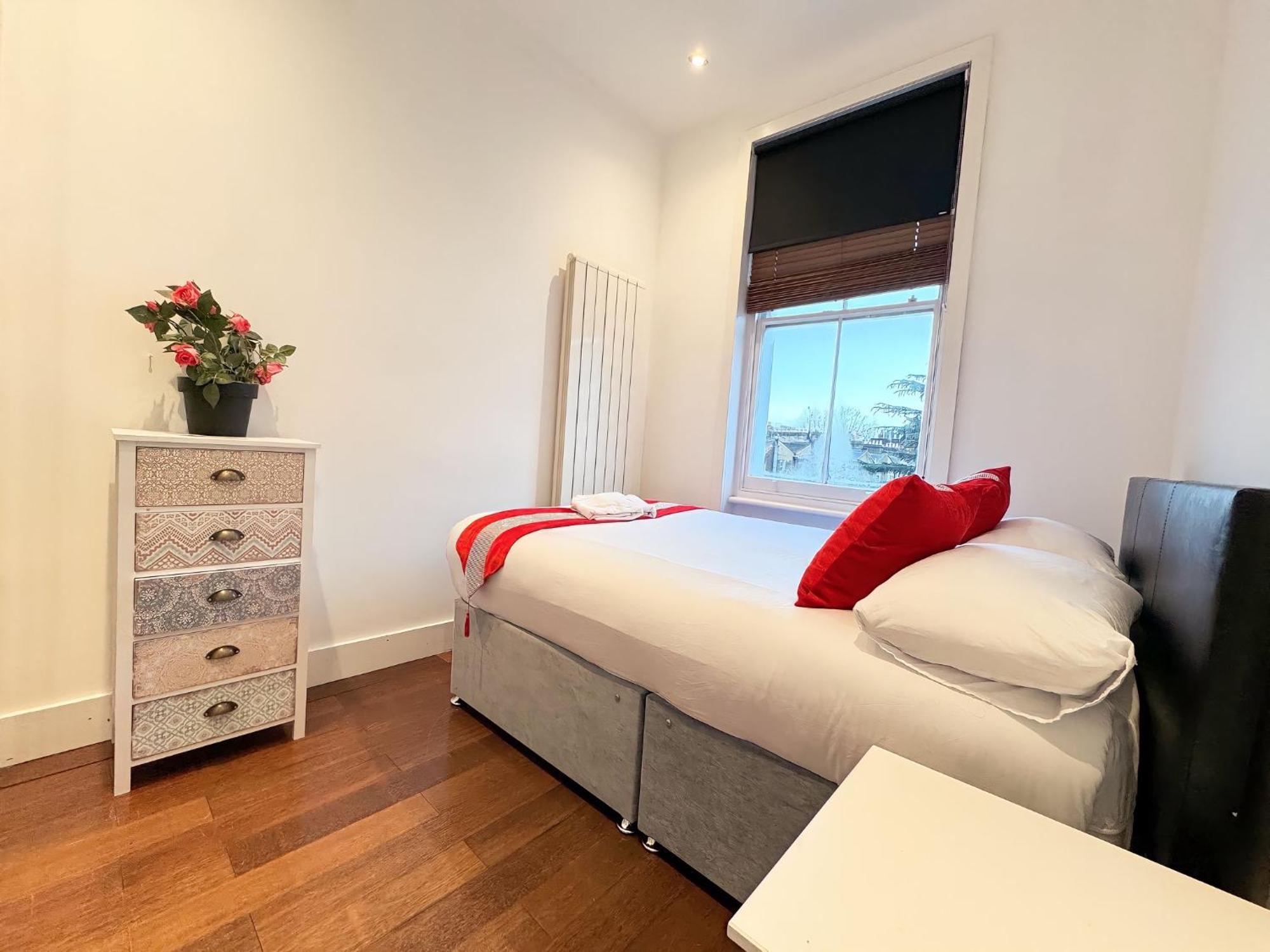 The Kensington Premium Londres
